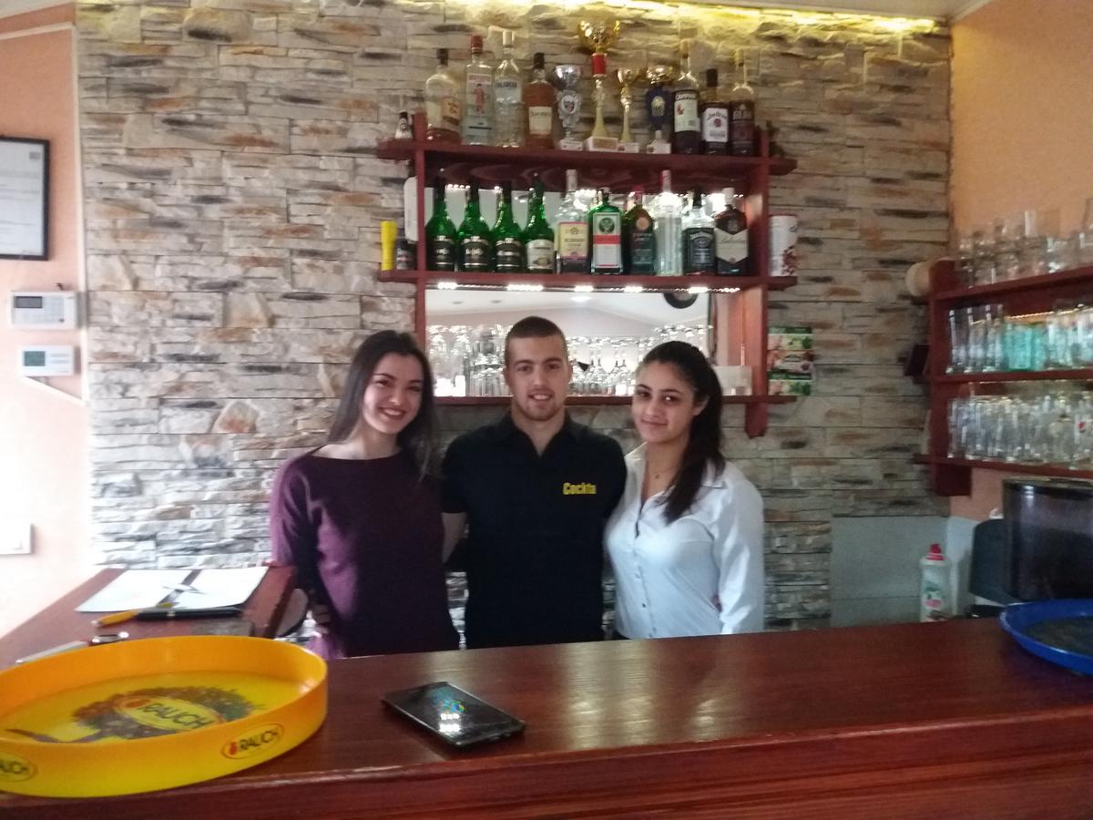 Bed&Breakfast Intermezzo Caffe Кикинда Экстерьер фото