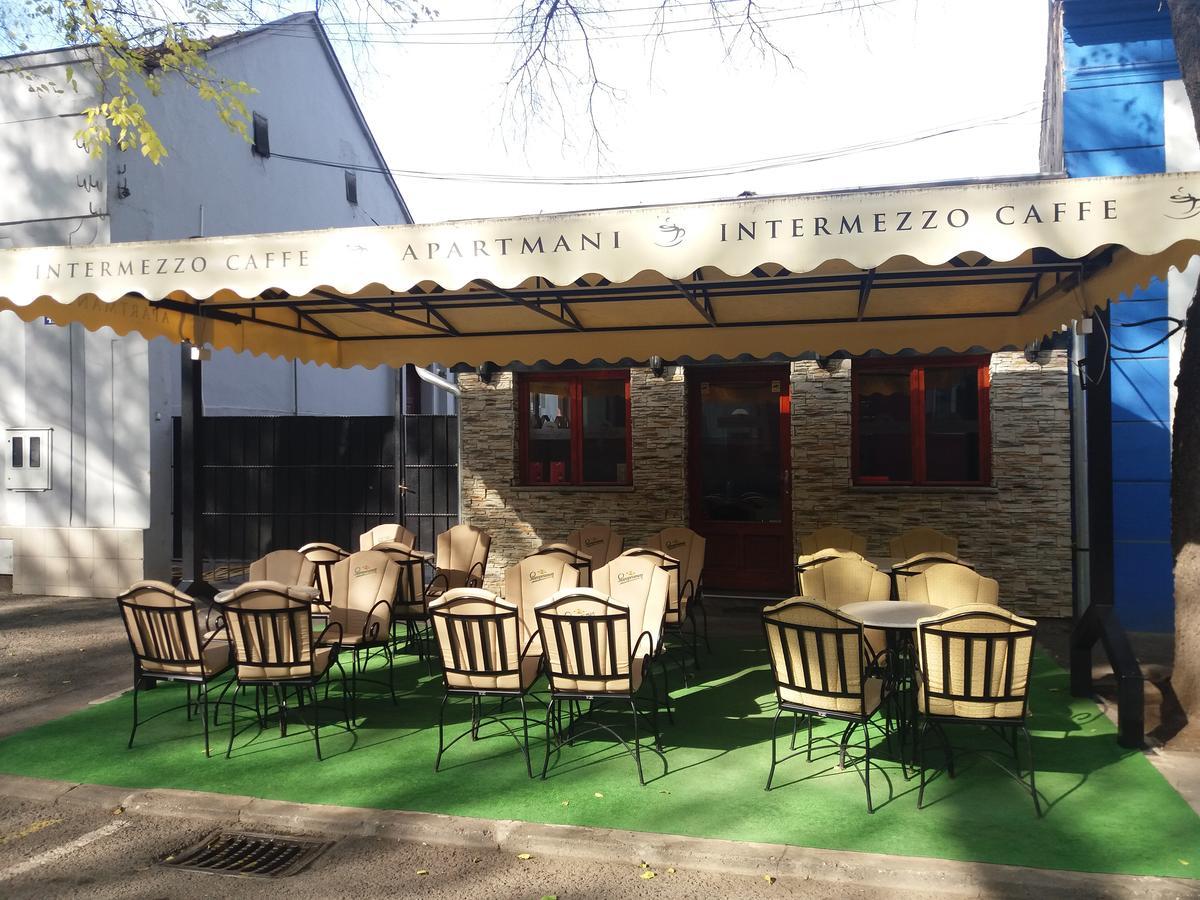 Bed&Breakfast Intermezzo Caffe Кикинда Экстерьер фото